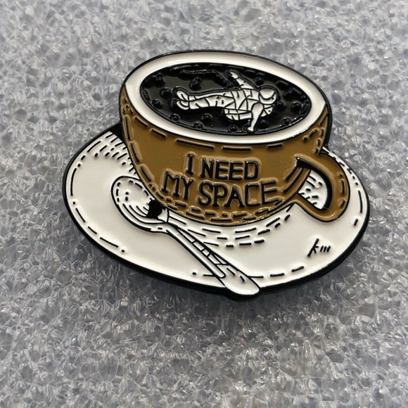 🌻10/$10🌻 I Need My Space Astronaut Coffee Pin - Picture 8 of 8